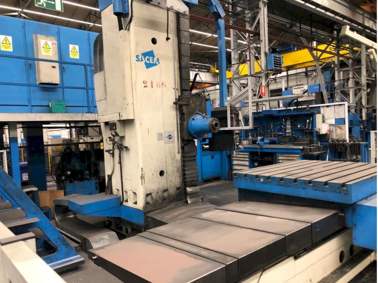 Sacem MSMG - XC/110-C/N Mašinos vaizdas iš priekio