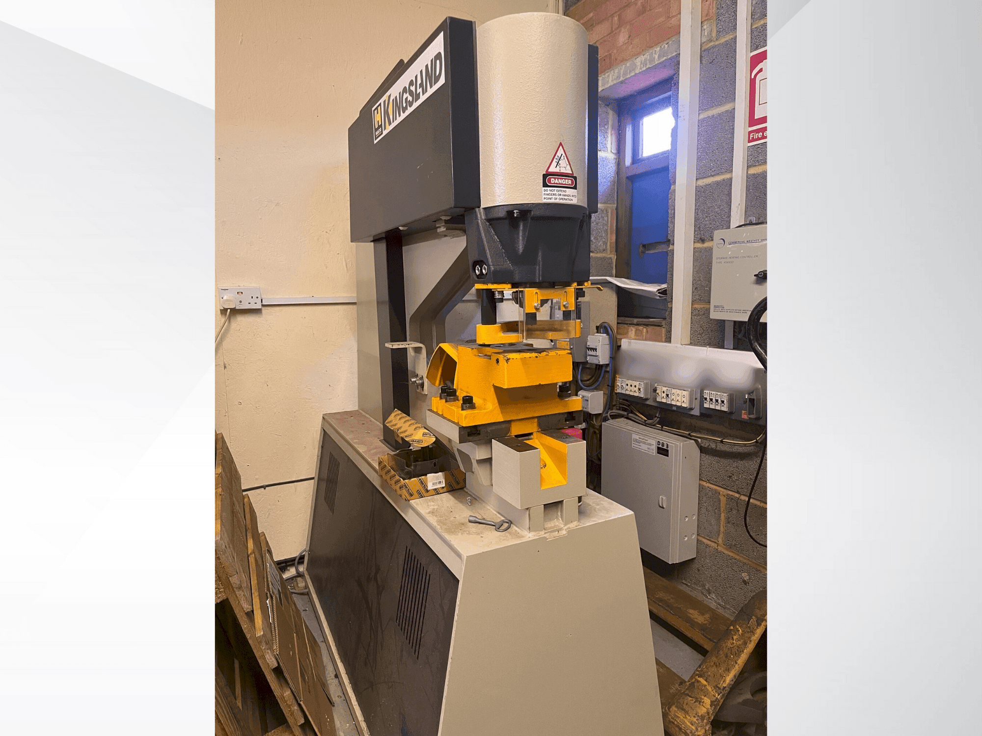 HACO Kingsland 60p Mašinos vaizdas iš priekio