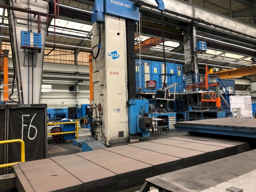 Sacem Racem-603 Mašinos vaizdas iš priekio