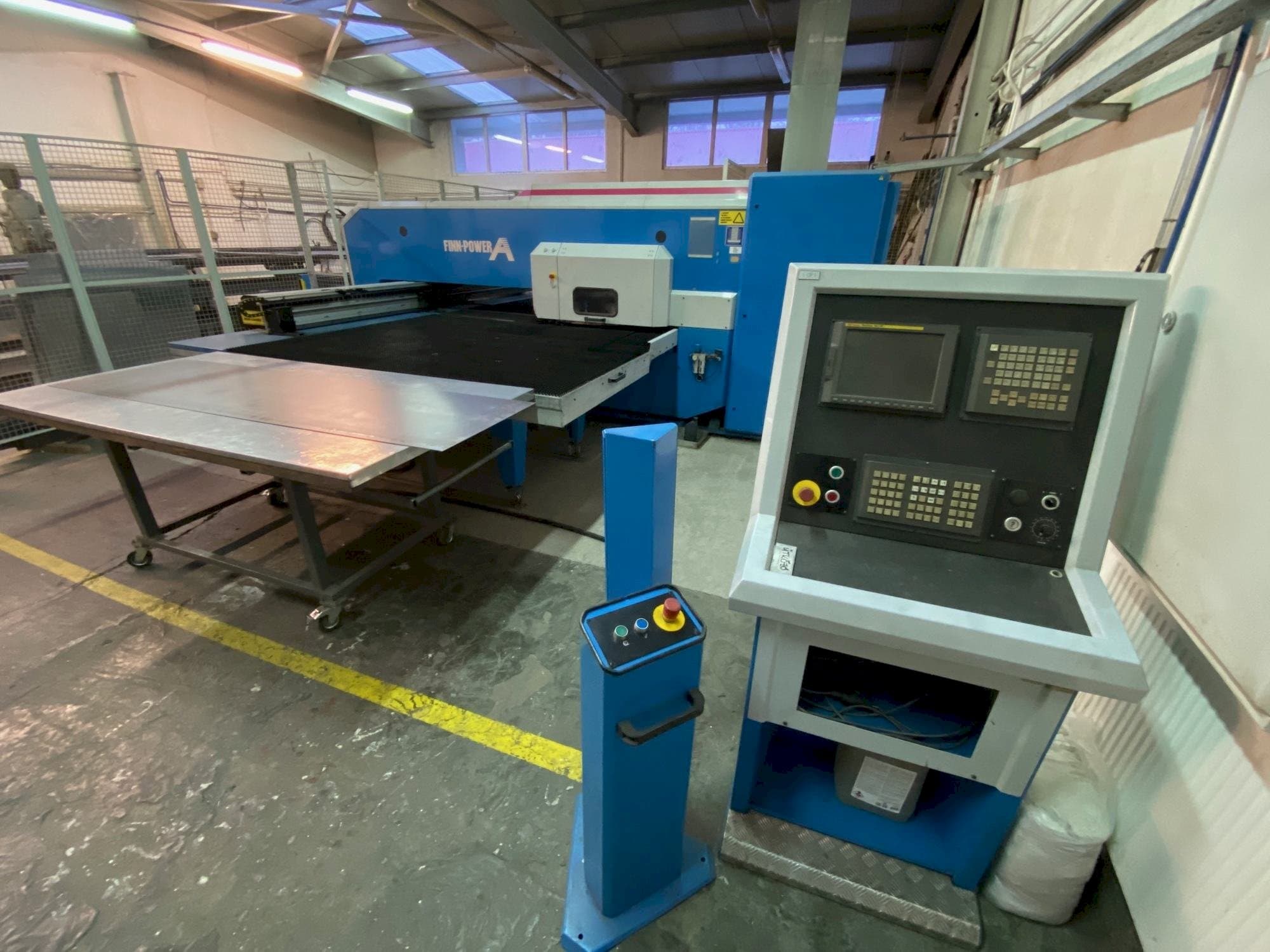 Finn-Power A 5 F Mašinos vaizdas iš priekio