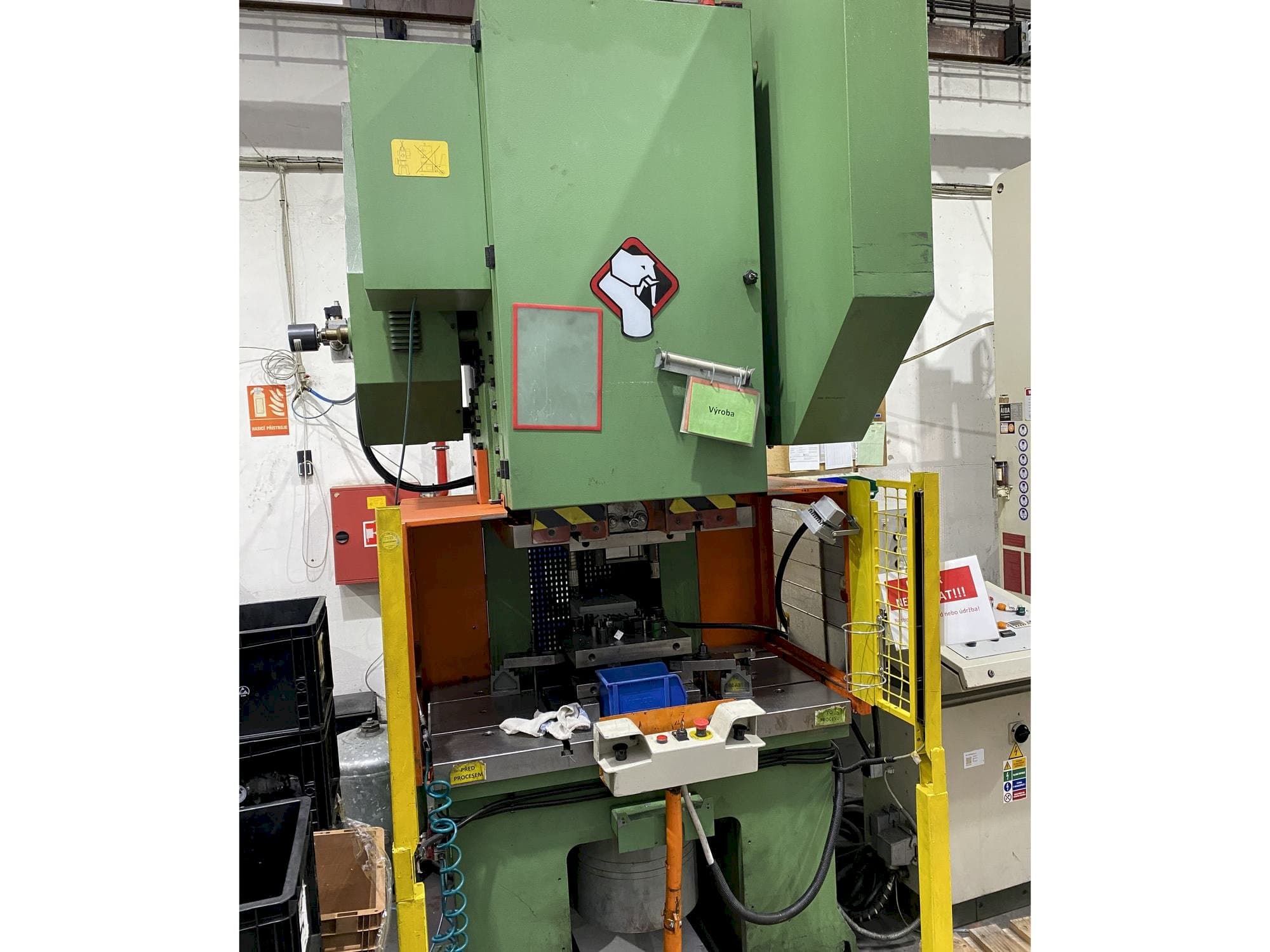 SANGIACOMO T 130R CE Mašinos vaizdas iš priekio