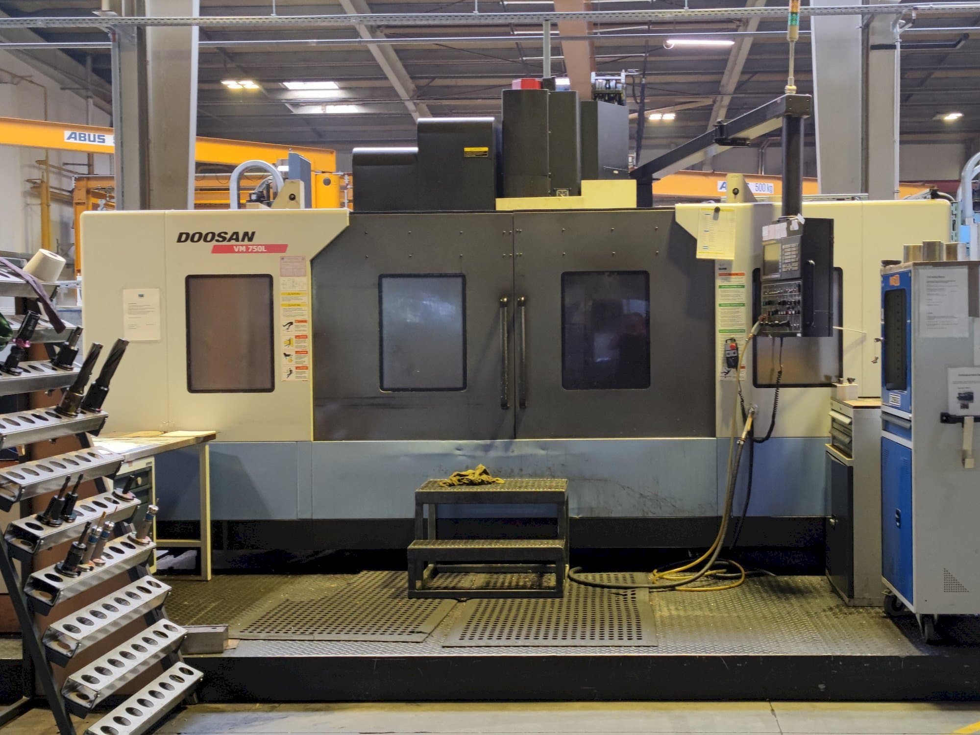 Doosan VM 750L Mašinos vaizdas iš priekio