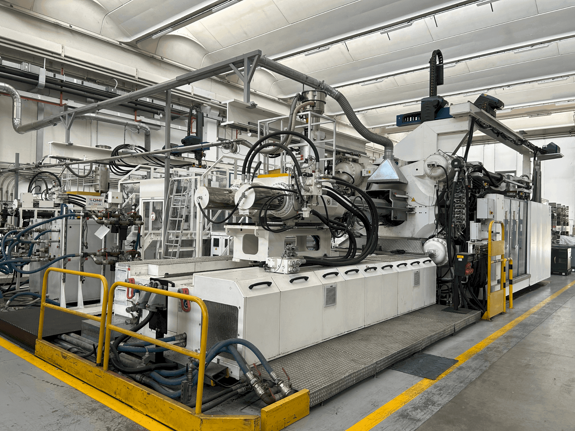 Engel Duo 7050/1100WPX Mašinos vaizdas iš priekio