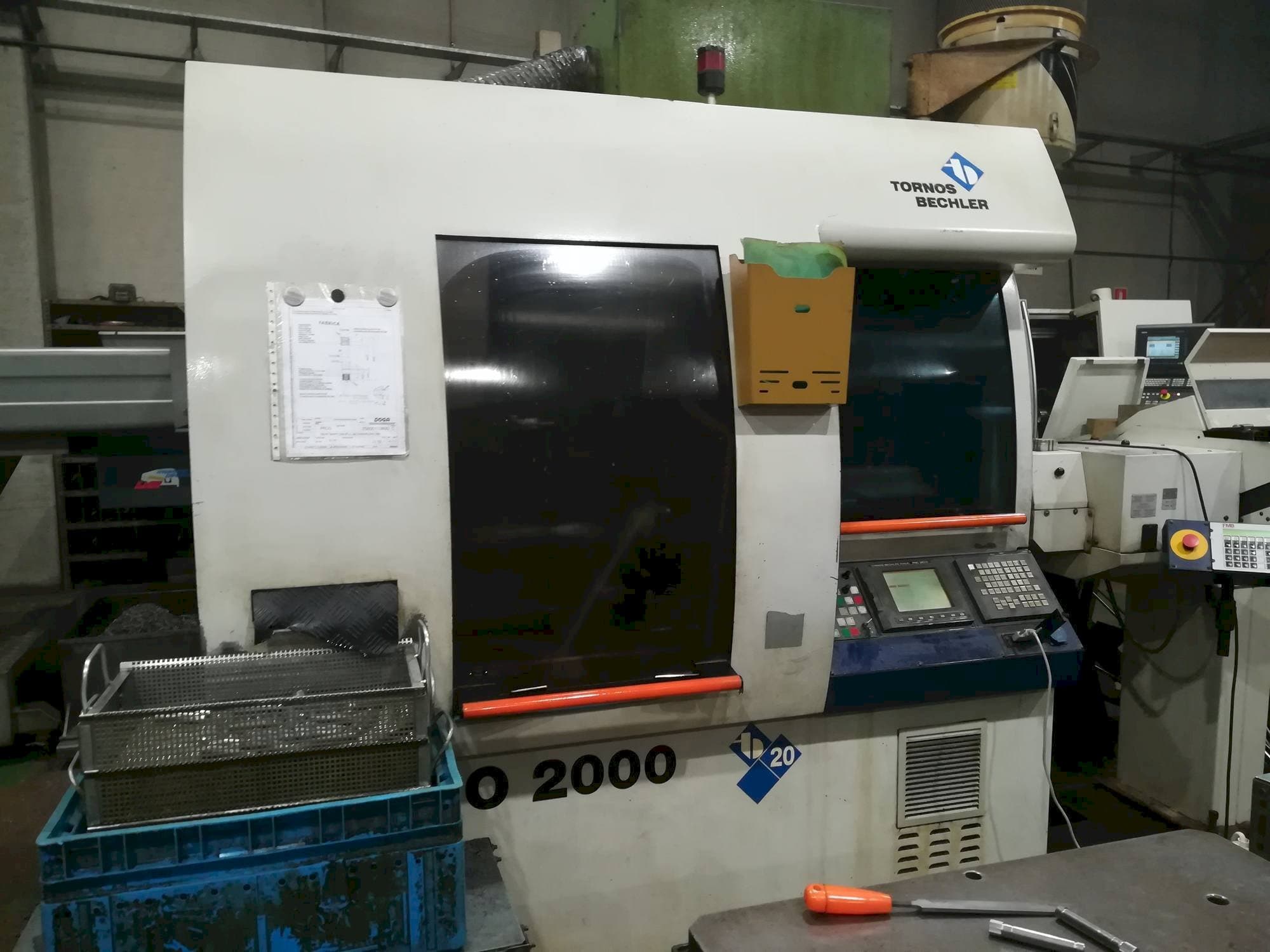 Tornos-Bechler Deco 20 Mašinos vaizdas iš priekio