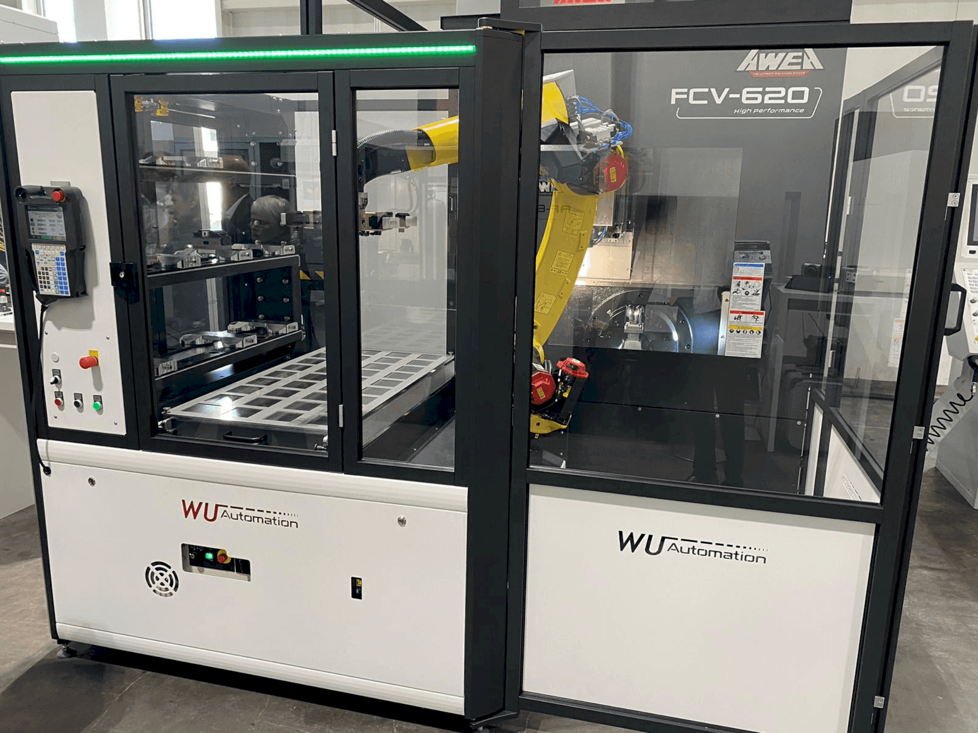 WU Automation RZ-3/35 Mašinos vaizdas iš priekio