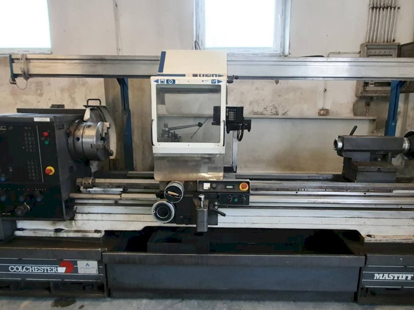 Colchester MASTIFF V/S 1800 Mašinos vaizdas iš priekio