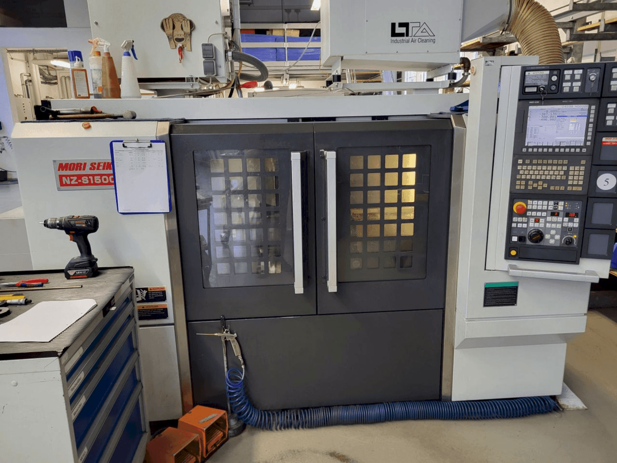 MORI SEIKI NZ-S1500 Mašinos vaizdas iš priekio