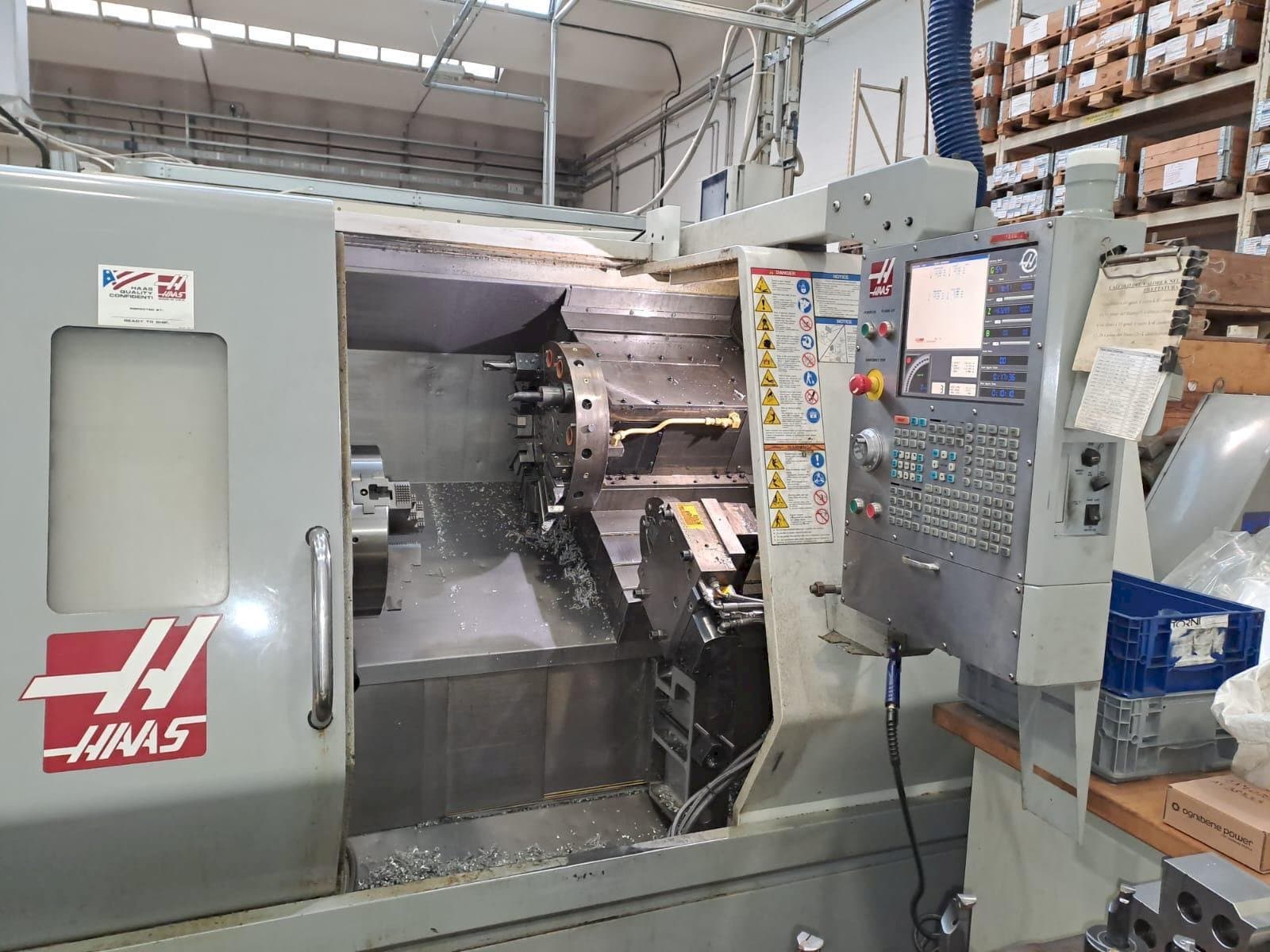 HAAS SL30 Mašinos vaizdas iš priekio