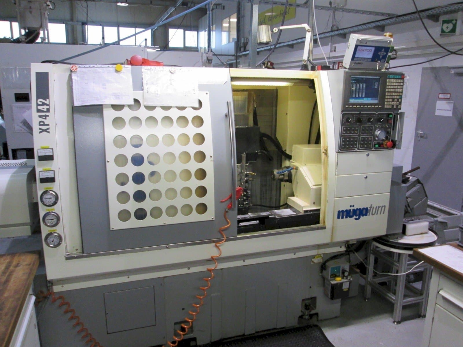 Muga XP4 42SM Mašinos vaizdas iš priekio