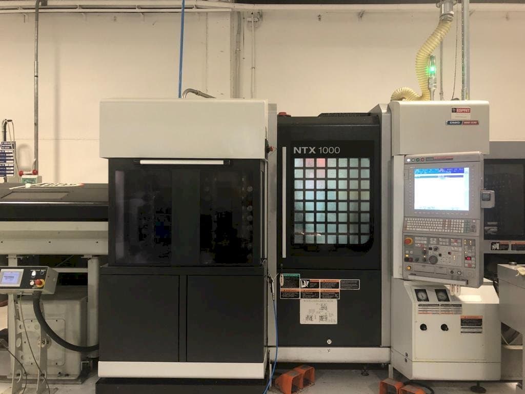 MORI SEIKI NTX1000 Mašinos vaizdas iš priekio