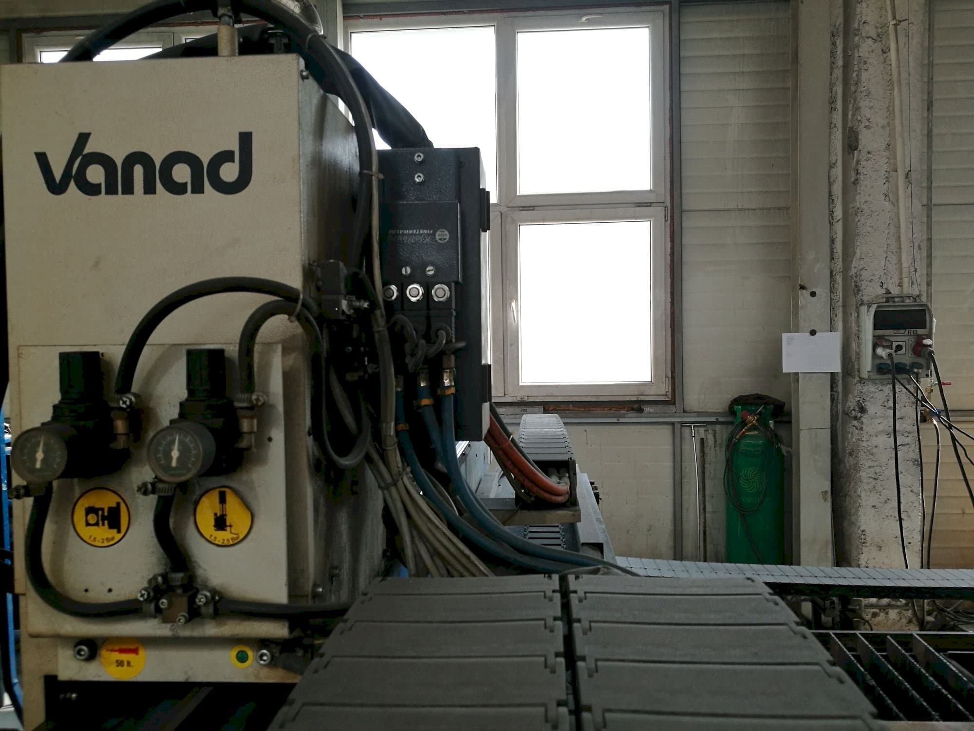 Vanad Kjellberg Proxima HiFocus 80i Mašinos vaizdas iš priekio