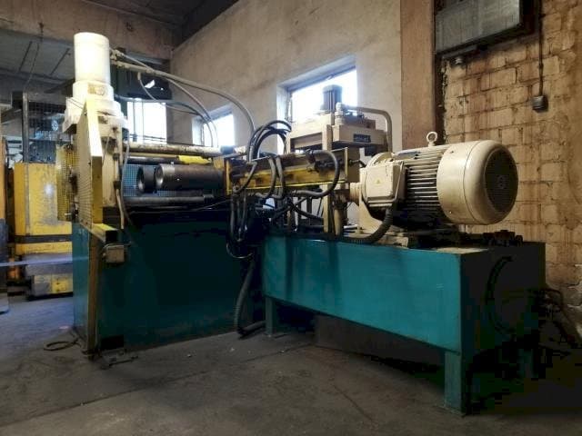 EKALE REP-40-200-3 Mašinos vaizdas iš priekio