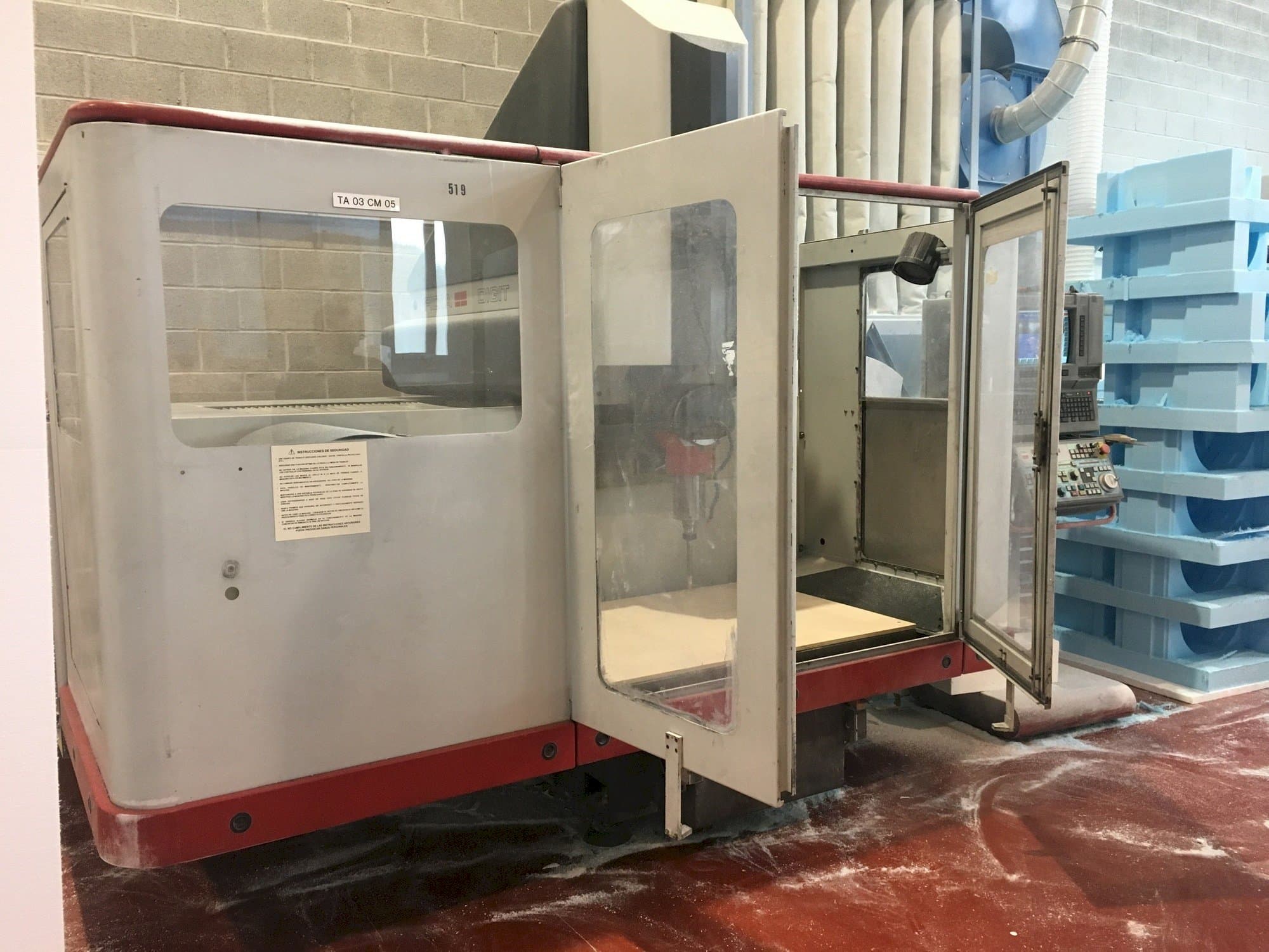 Fidia Digit 165 Mašinos vaizdas iš priekio