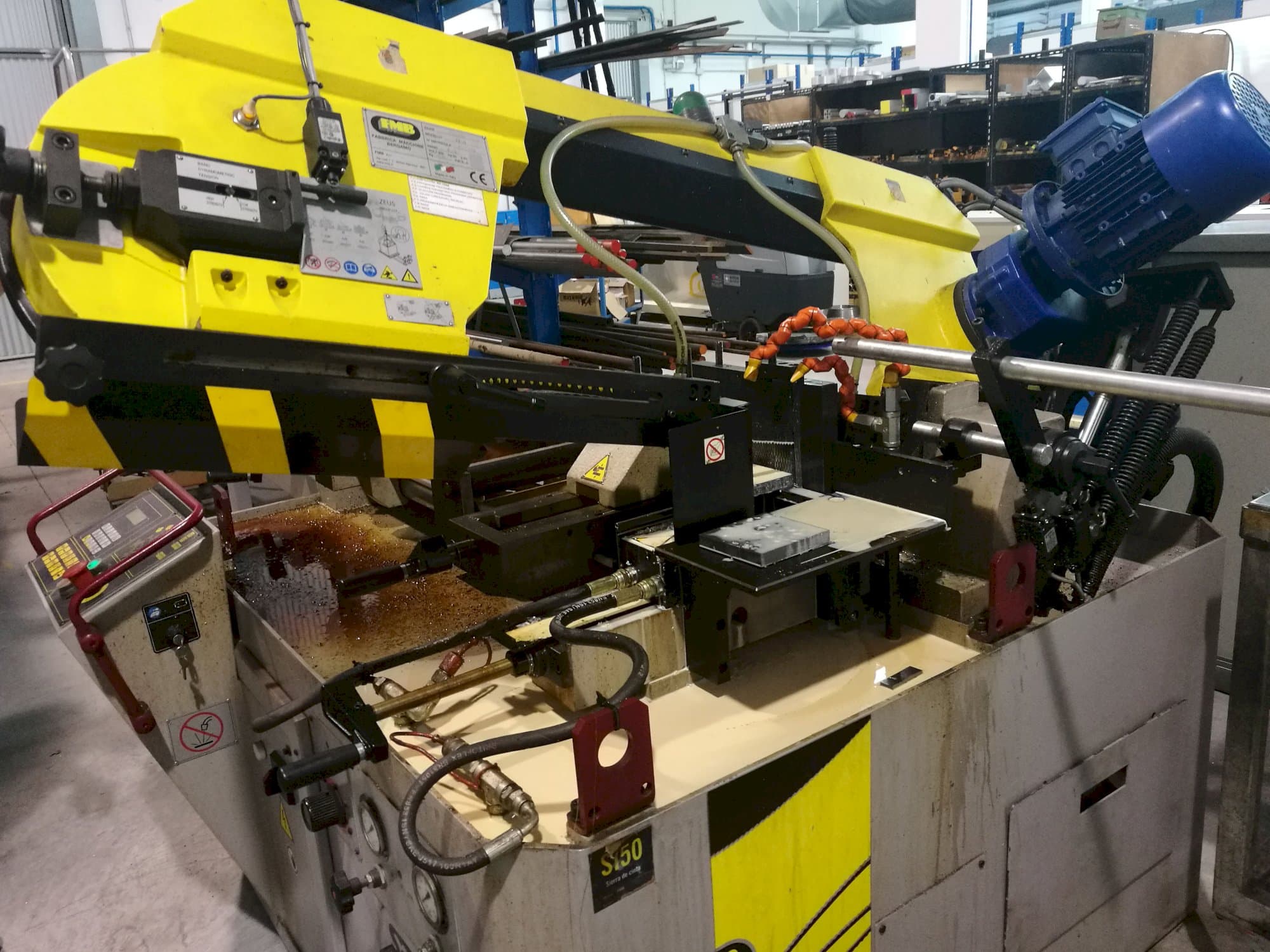 FMB Zeus Mašinos vaizdas iš priekio