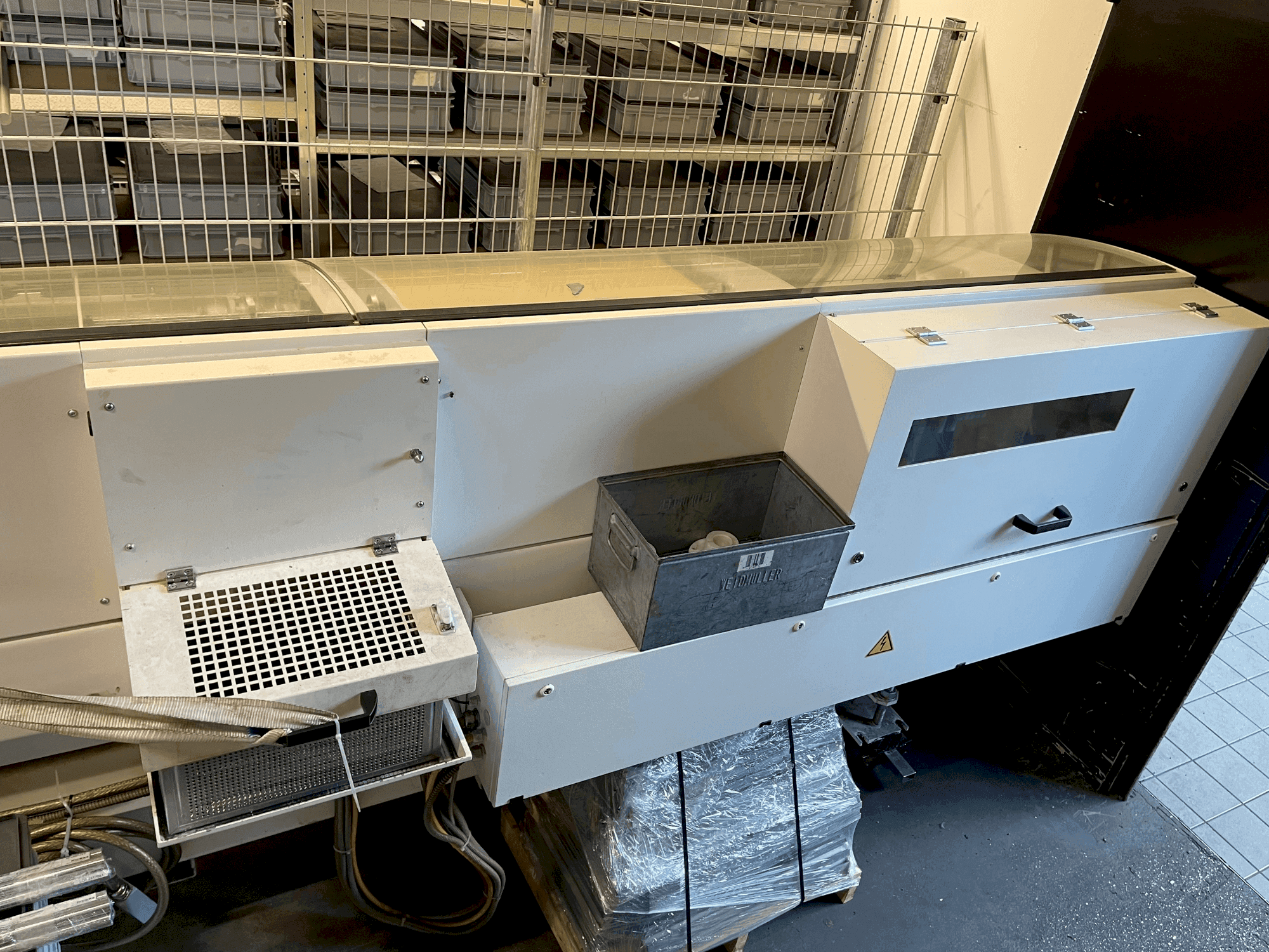 BREUNING PROFImat 80.8*270/8 Mašinos vaizdas iš priekio