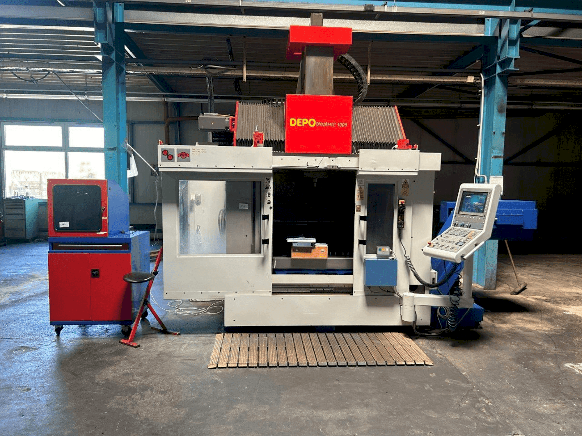 DEPO Dynamic 1009 Mašinos vaizdas iš priekio