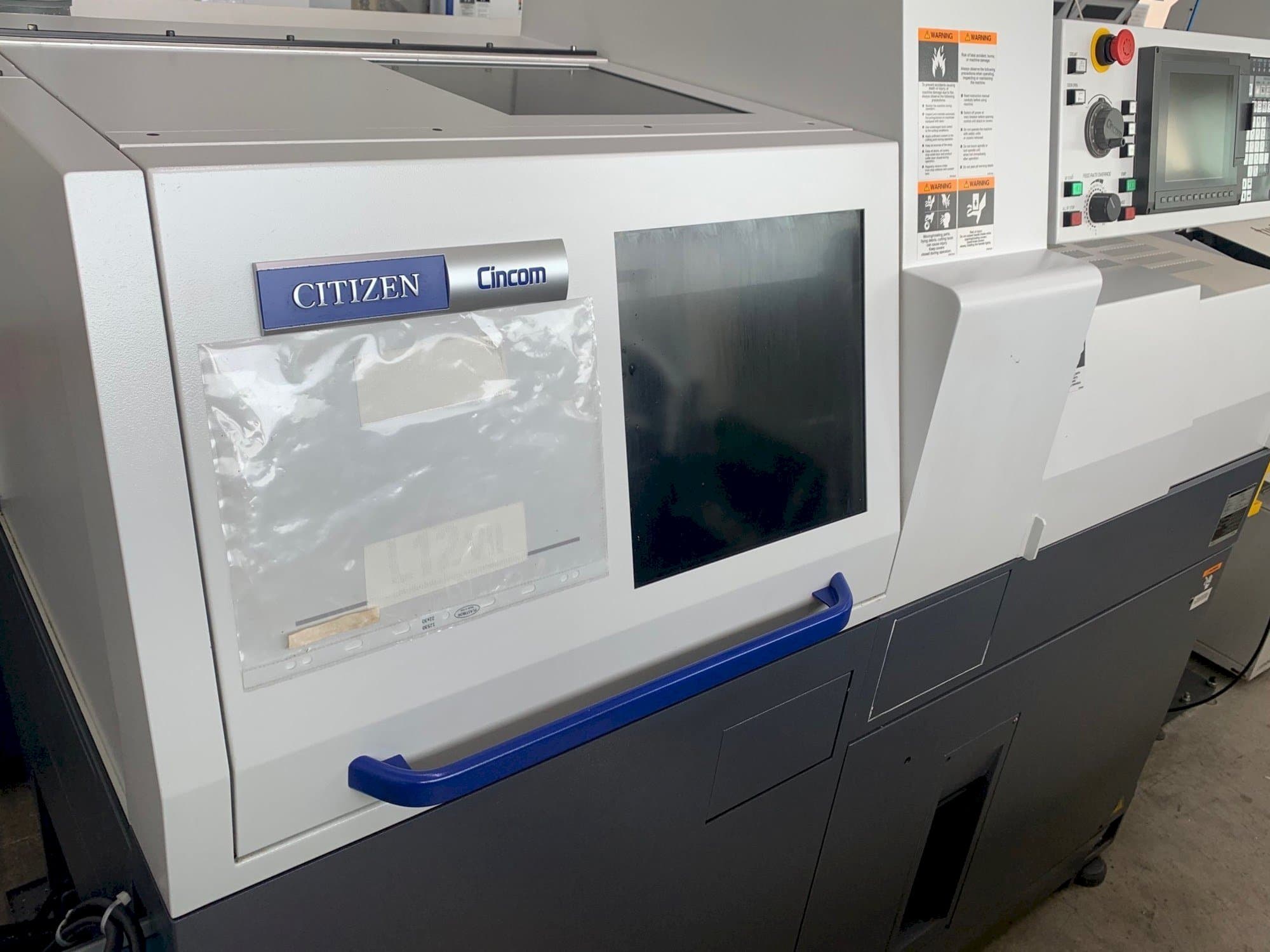 Citizen Cincom L12 Mašinos vaizdas iš priekio