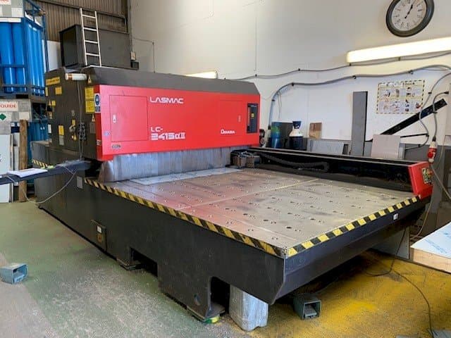AMADA LC 2415 Alpha 2 Mašinos vaizdas iš priekio
