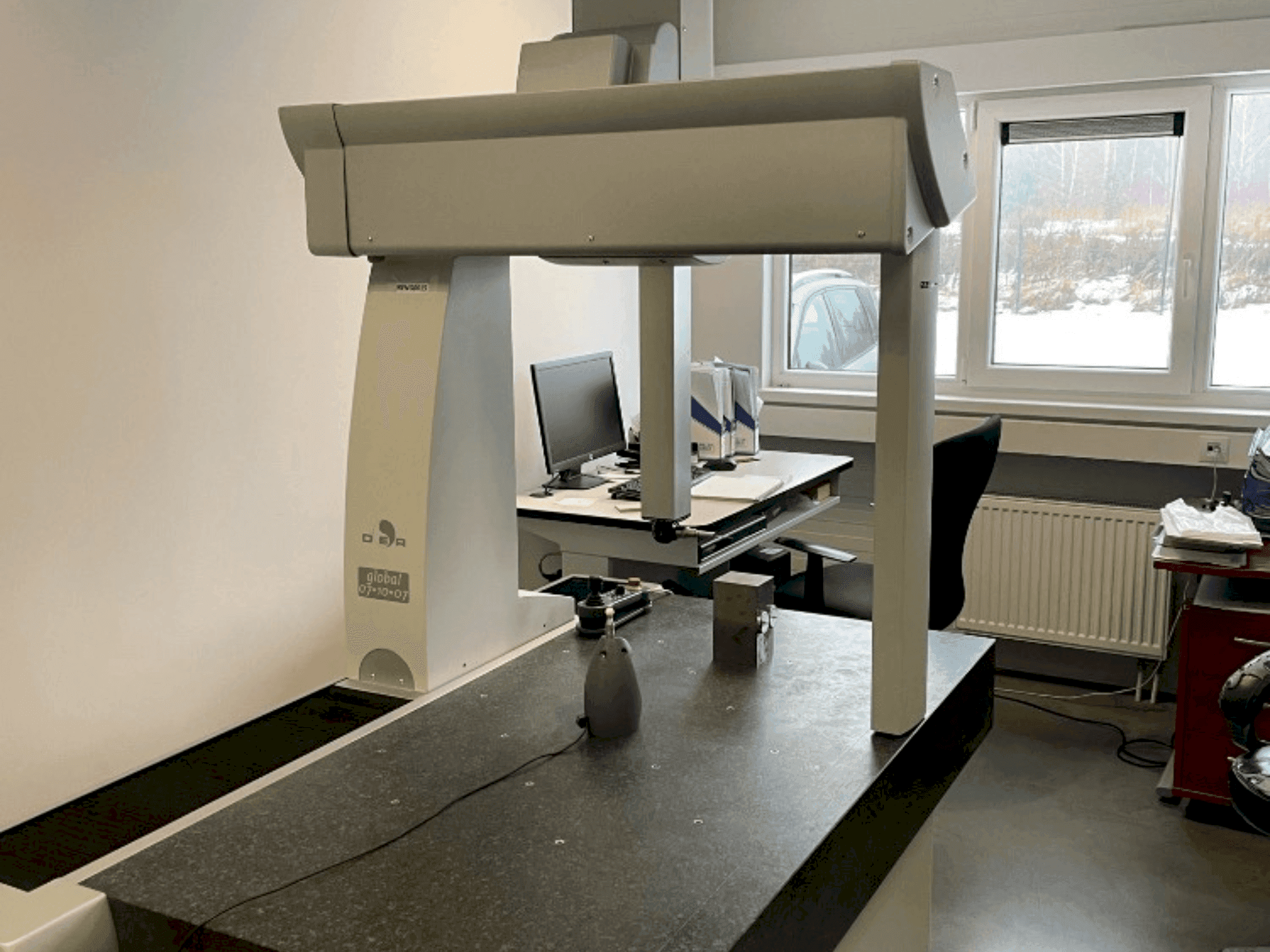 Hexagon Global 07.10.07 Mašinos vaizdas iš priekio