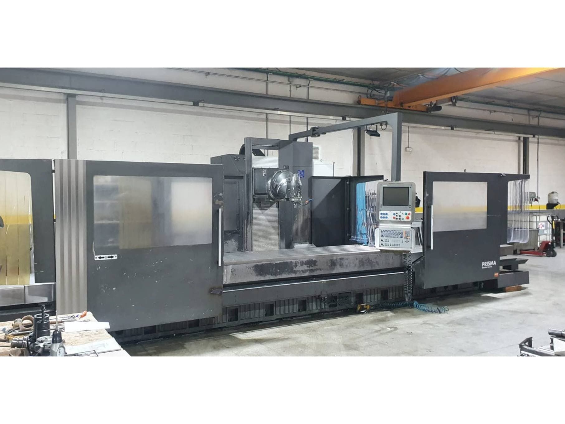 Correa Prisma 35 Mašinos vaizdas iš priekio