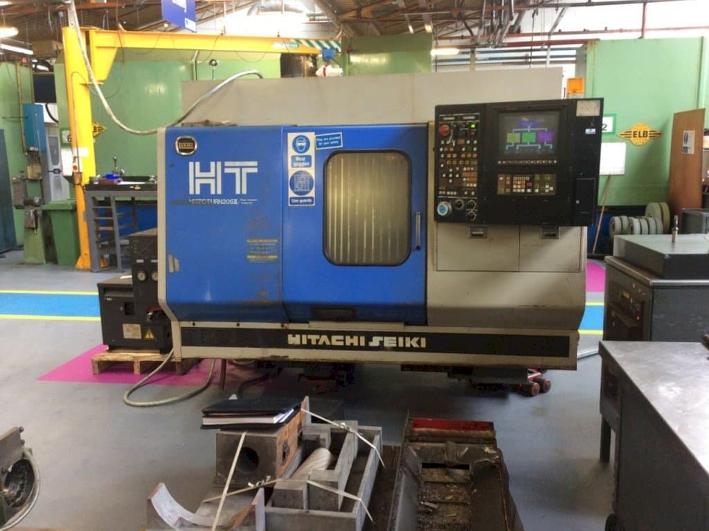 HITACHI SEIKI HT20SII Mašinos vaizdas iš priekio