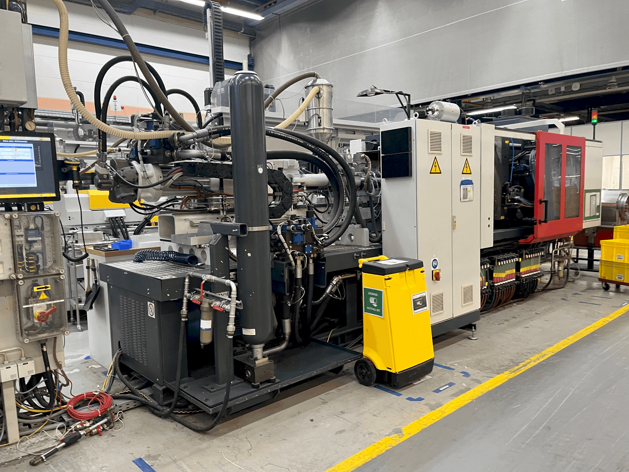 FERROMATIK K-TEC 200 S Mašinos vaizdas iš priekio