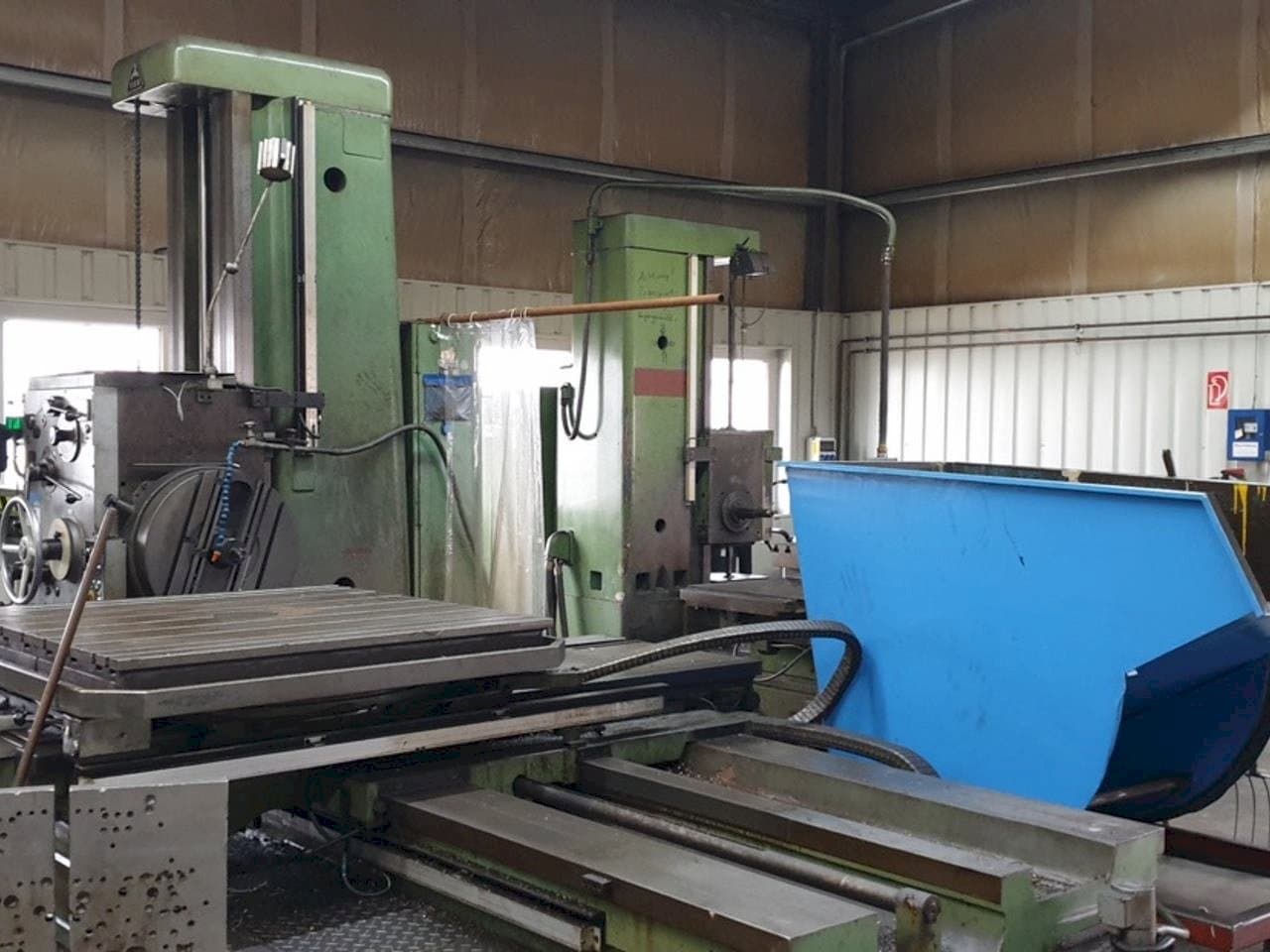 TOS W 100 A Mašinos vaizdas iš priekio