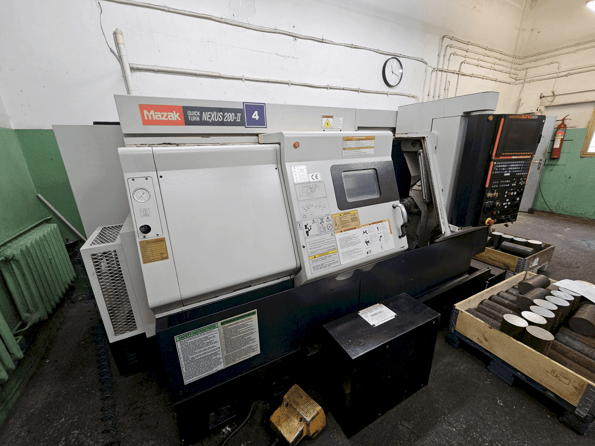 Mazak QUICKTURN NEXUS 200-II Mašinos vaizdas iš priekio