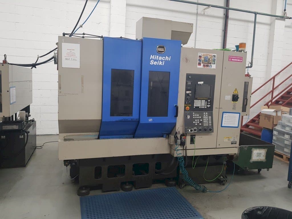 HITACHI SEIKI VS50 Mašinos vaizdas iš priekio