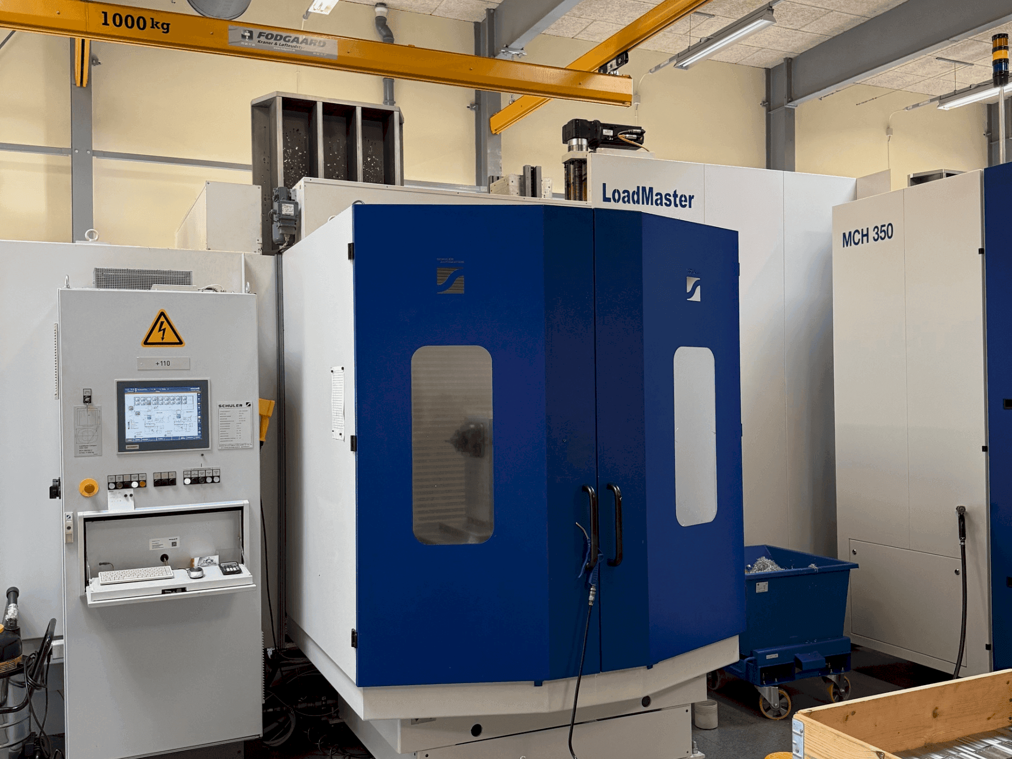 HELLER MCH 300 + MCH 300 C + 22 pallet system Mašinos vaizdas iš priekio