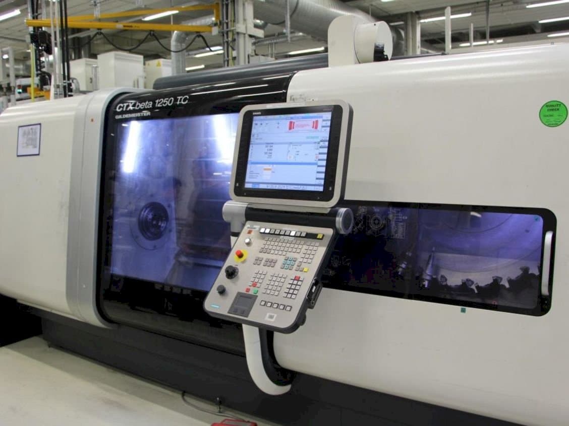 DMG MORI GILDEMEISTER CTX Beta 1250 TC Mašinos vaizdas iš priekio