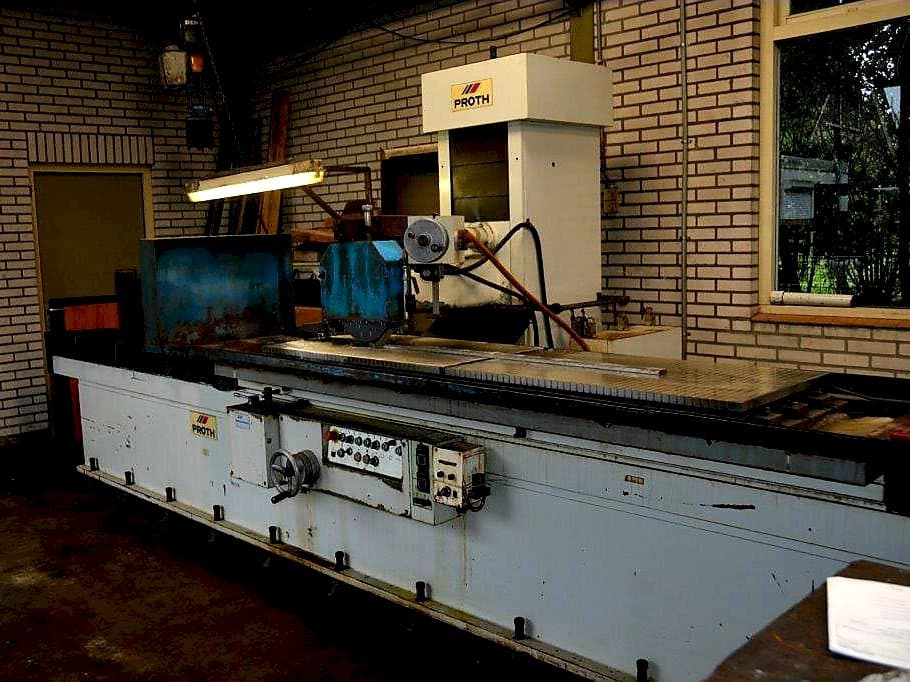 Proth PSGC-60220AHR Mašinos dešinės pusės vaizdas