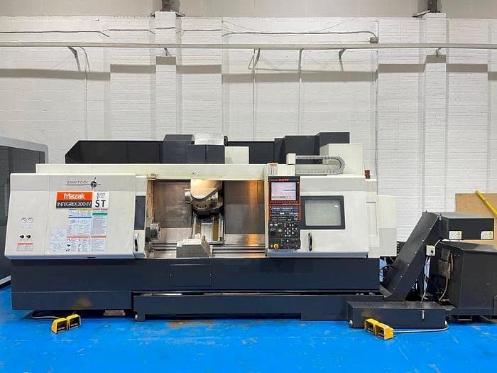 Mazak Integrex 200IV ST Mašinos vaizdas iš priekio