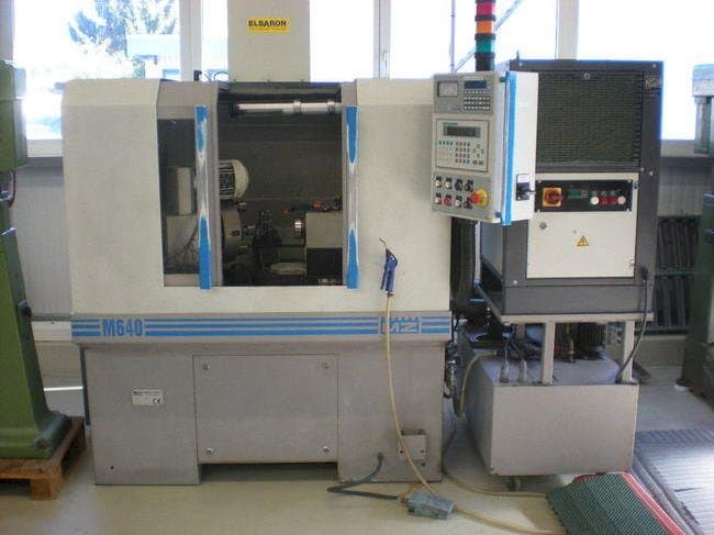 Monnier & Zahner M640 Mašinos vaizdas iš priekio