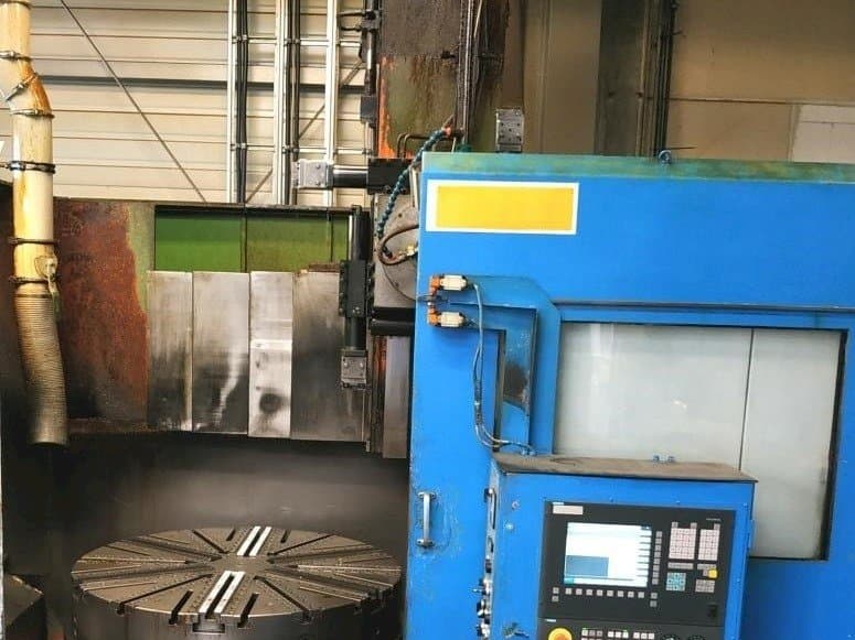 Carnaghi AT 1400 Mašinos vaizdas iš priekio