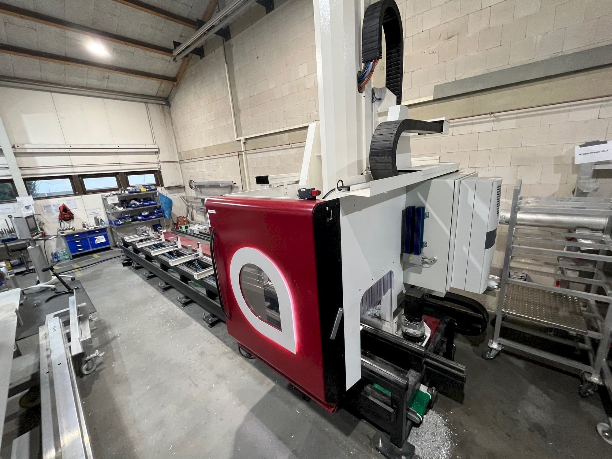 Austen AX 607 Mašinos vaizdas iš priekio