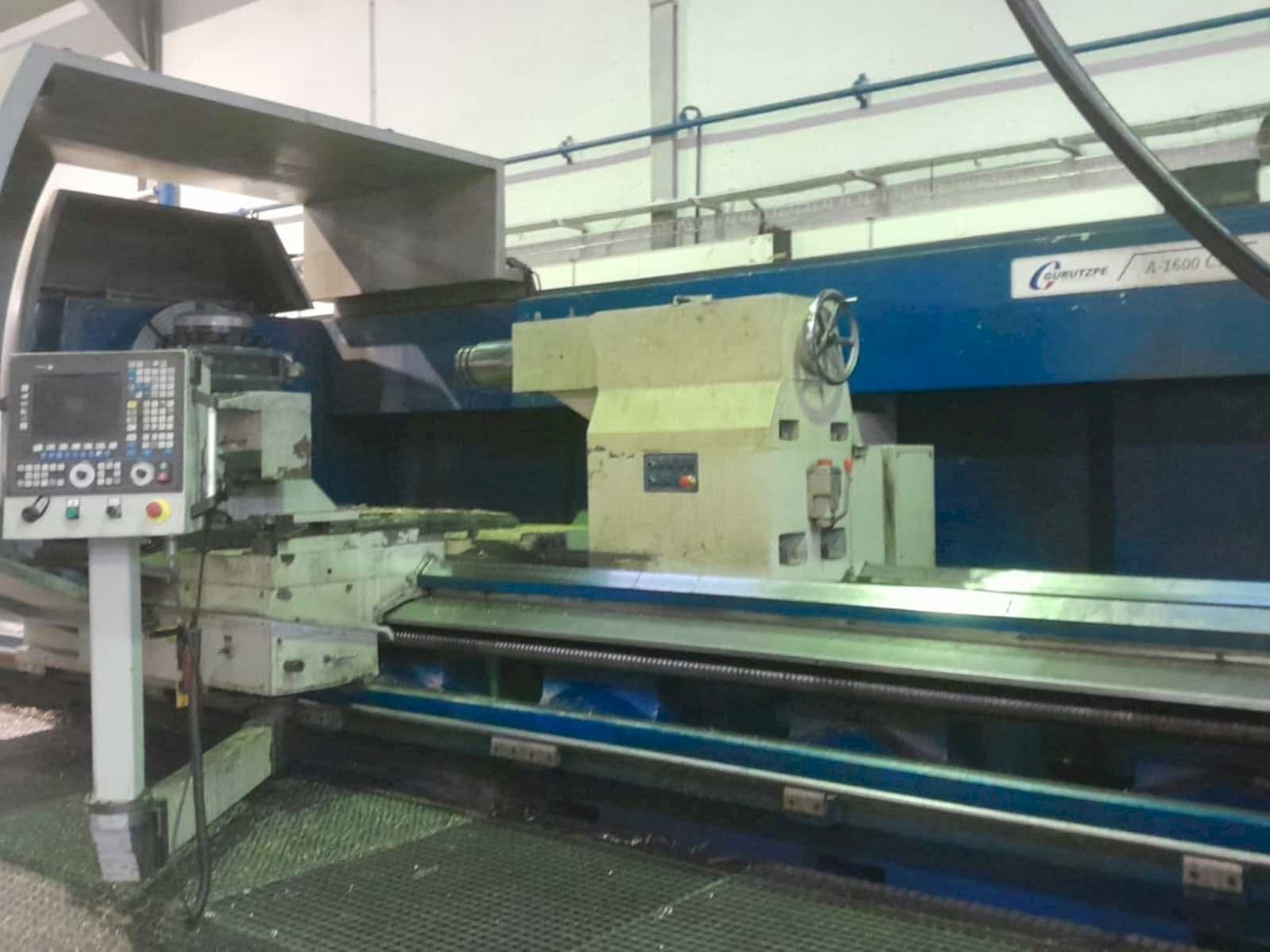 Gurutzpe A-1600 CNC Mašinos vaizdas iš priekio