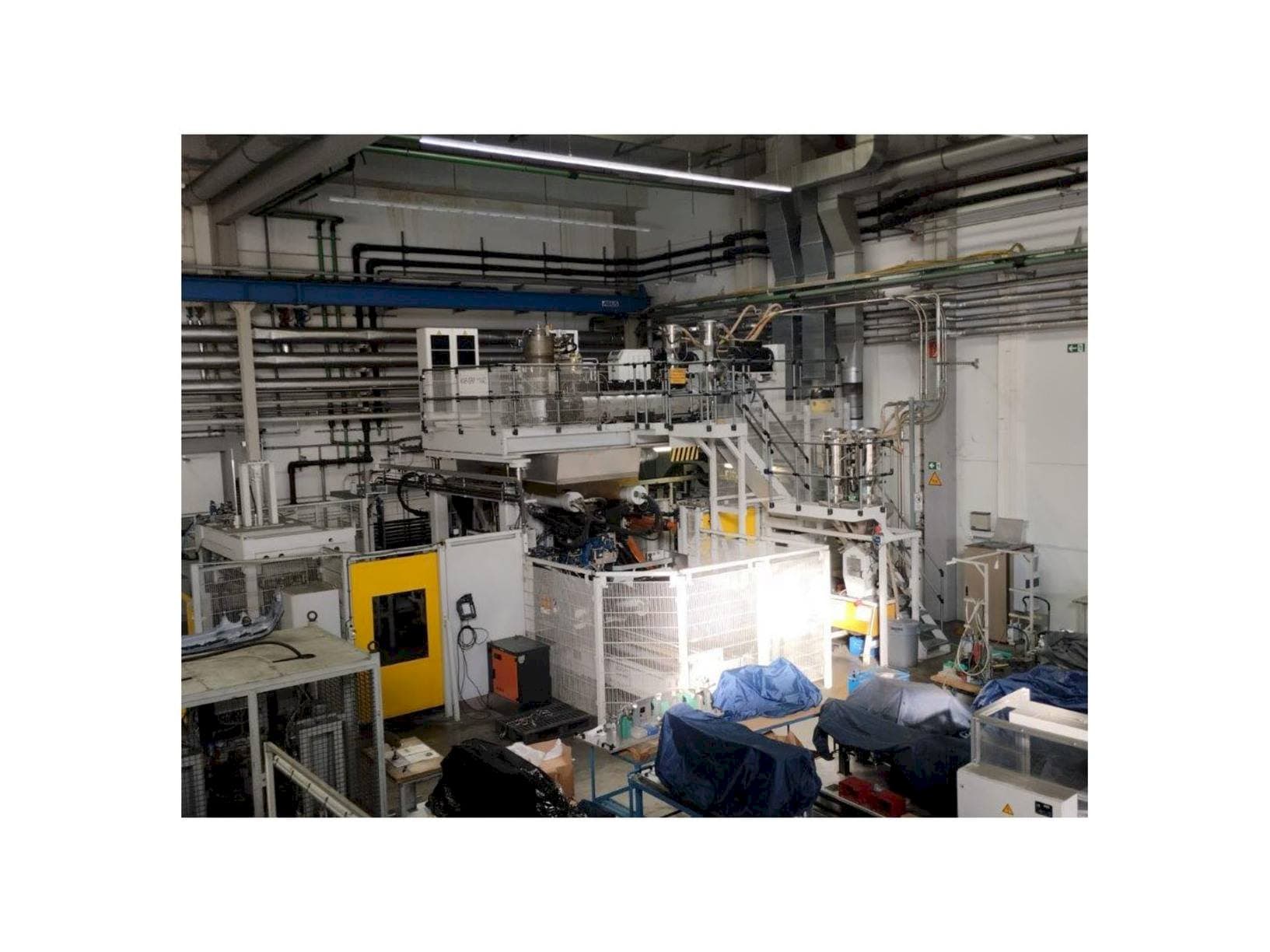 EXTRAPLAST 140to Mašinos vaizdas iš priekio