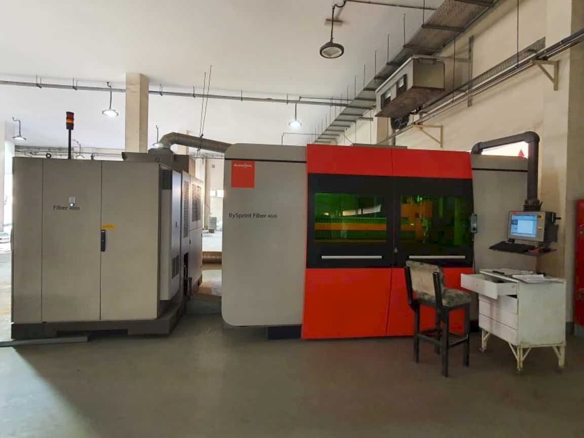 Bystronic BySprint Fiber 4020 Mašinos vaizdas iš priekio