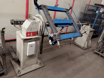IGM Welding Robot System Mašinos vaizdas iš priekio