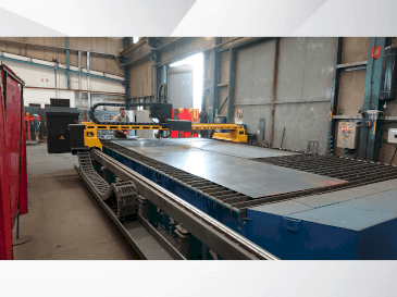 AJAN PP 260 A-5T Mašinos vaizdas iš priekio