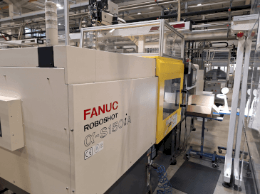 FANUC Roboshot S150iA Mašinos vaizdas iš priekio