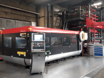 AMADA LC-3015F1NT 4kW CO2 Mašinos vaizdas iš priekio