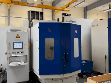 HELLER MCH 300 + MCH 300 C + 22 pallet system Mašinos vaizdas iš priekio