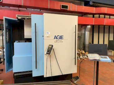 AGIE AGIEMATIC + AGIEPULS 60 HSF Mašinos vaizdas iš priekio