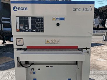 SMCTL DMC SD 30 RCS 110 Mašinos vaizdas iš priekio