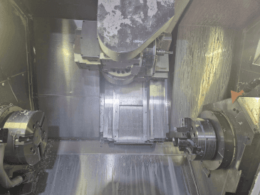 Okuma Multus B300 II Mašinos vaizdas iš priekio