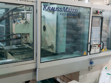 Krauss Maffei 200-1000 C2 Mašinos vaizdas iš priekio