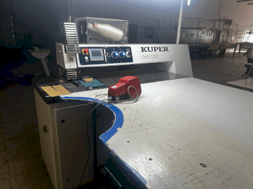 KUPER FWS 1250 Mašinos vaizdas iš priekio