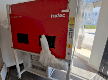 Trotec SpeedMarker 1300 Mašinos vaizdas iš priekio
